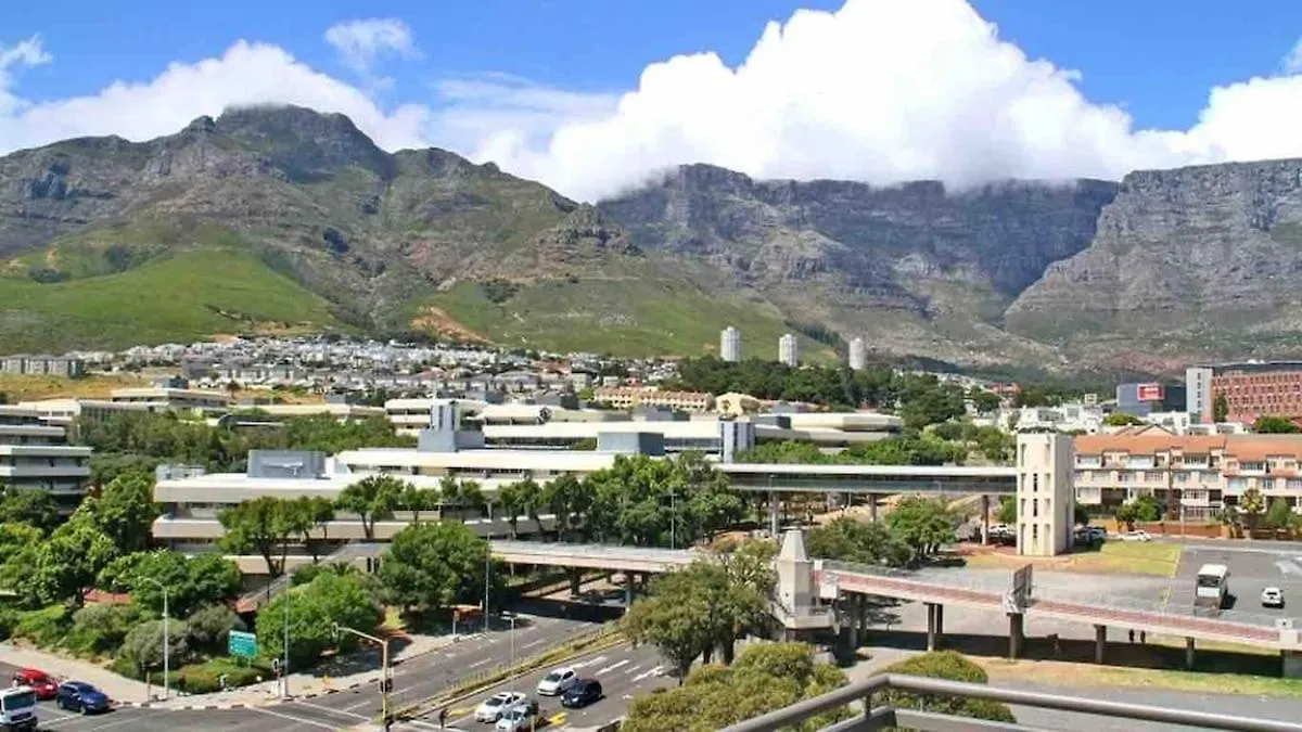 Table Mountain View 2 Bed 2 Bath Pool , Parking Daire Cape Town Güney Afrika